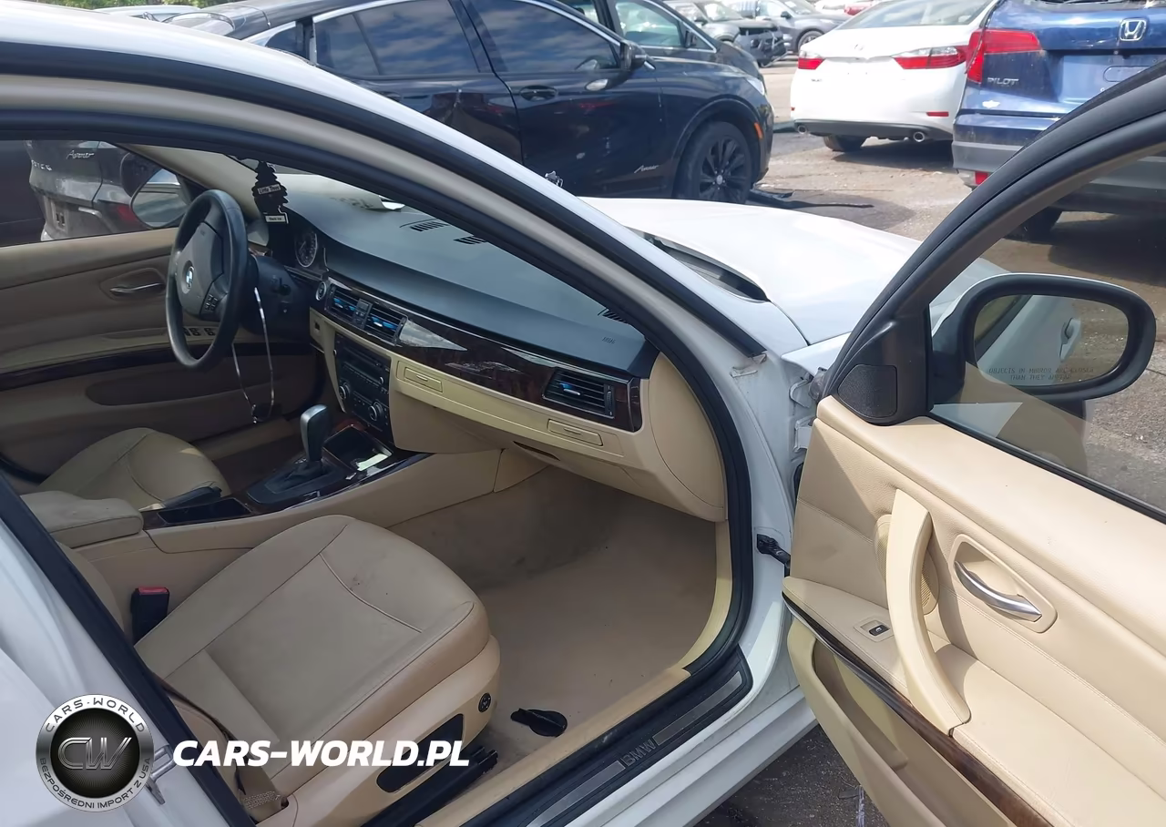 2011 BMW 328I xDrive VIN:WBAPK7G57BNN78683 - 5
