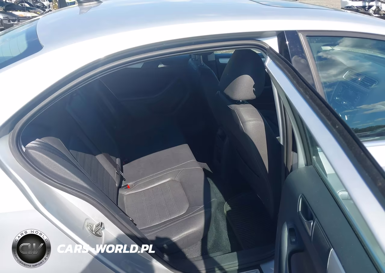 2011 Volkswagen Jetta 2.5L Sel VIN:3VWLZ7AJ8BM312289 - 8