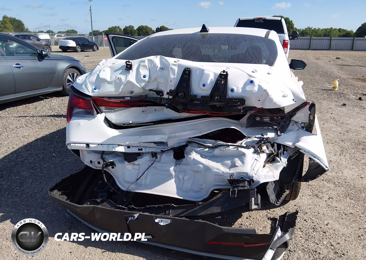 2025 Hyundai Elantra Sel Sport VIN:KMHLM4DG2SU040216 - 6
