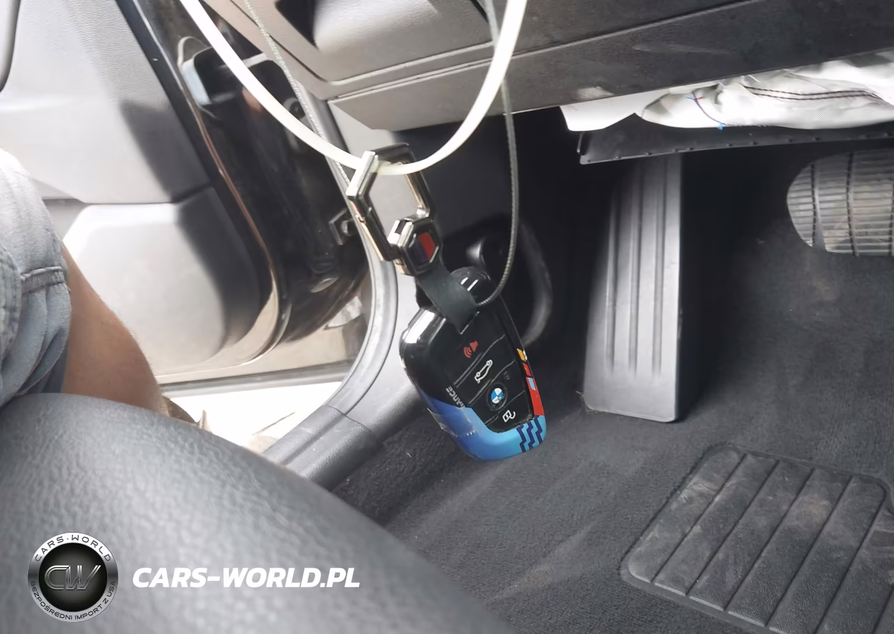 2018 BMW X1 Sdrive28I VIN:WBXHU7C37J5L05931 - 10