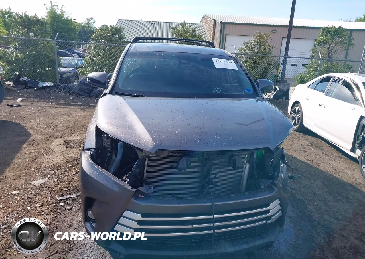 2017 Mitsubishi Outlander Sel VIN:JA4AD3A3XHZ064986 - 13