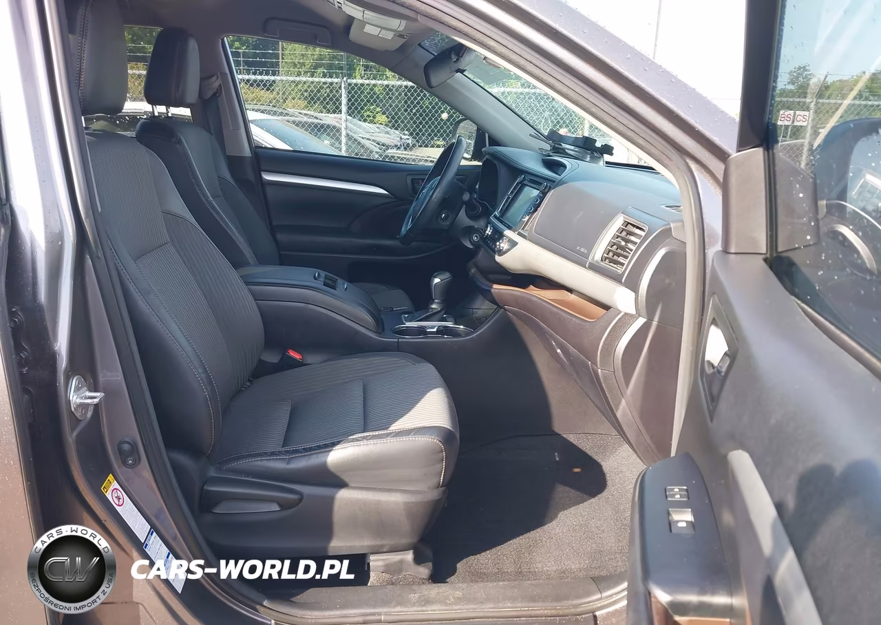2017 Mitsubishi Outlander Sel VIN:JA4AD3A3XHZ064986 - 5