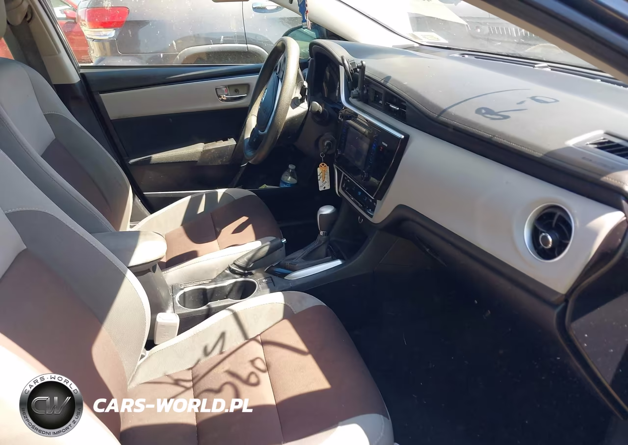 2017 Toyota Corolla Le VIN:2T1BURHE1HC878247 - 5