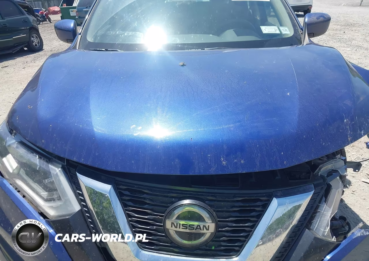 2019 Nissan Rogue S VIN:JN8AT2MV2KW376037 - 10
