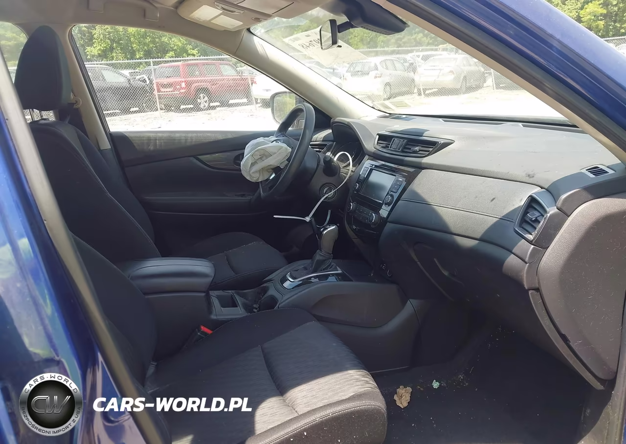 2019 Nissan Rogue S VIN:JN8AT2MV2KW376037 - 5