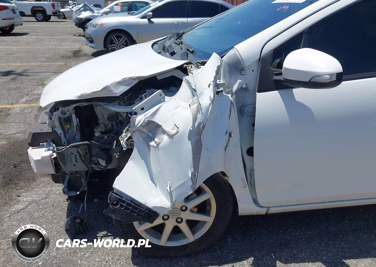 2012 Toyota Prius C Four VIN:JTDKDTB30C1510515 - 13