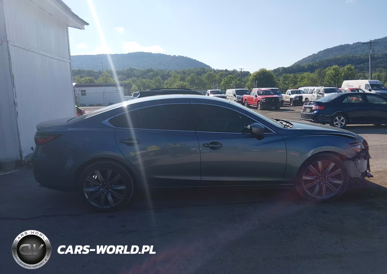 2018 Mazda Mazda6 Touring VIN:JM1GL1VM9J1329895 - 13