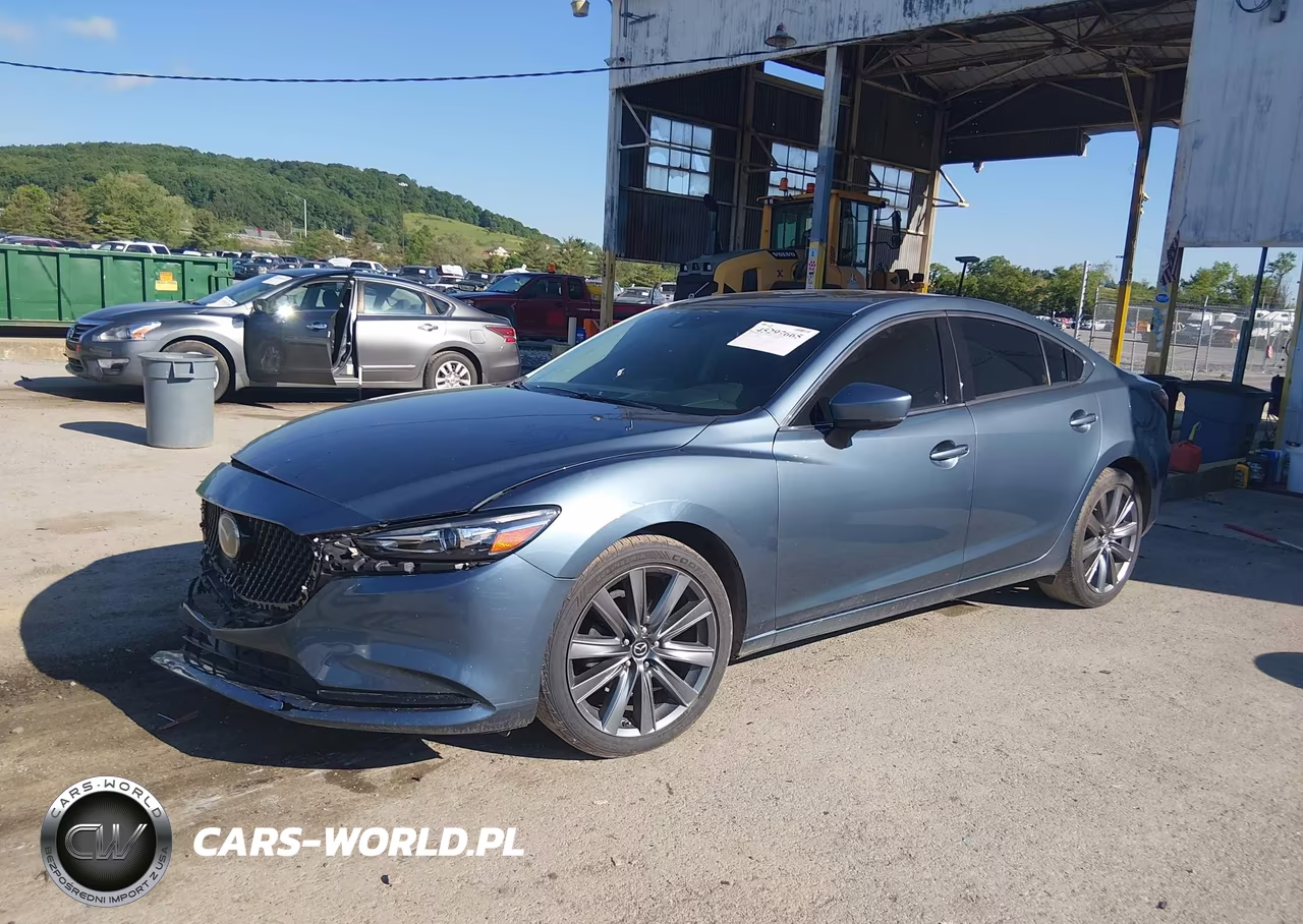 2018 Mazda Mazda6 Touring VIN:JM1GL1VM9J1329895 - 2