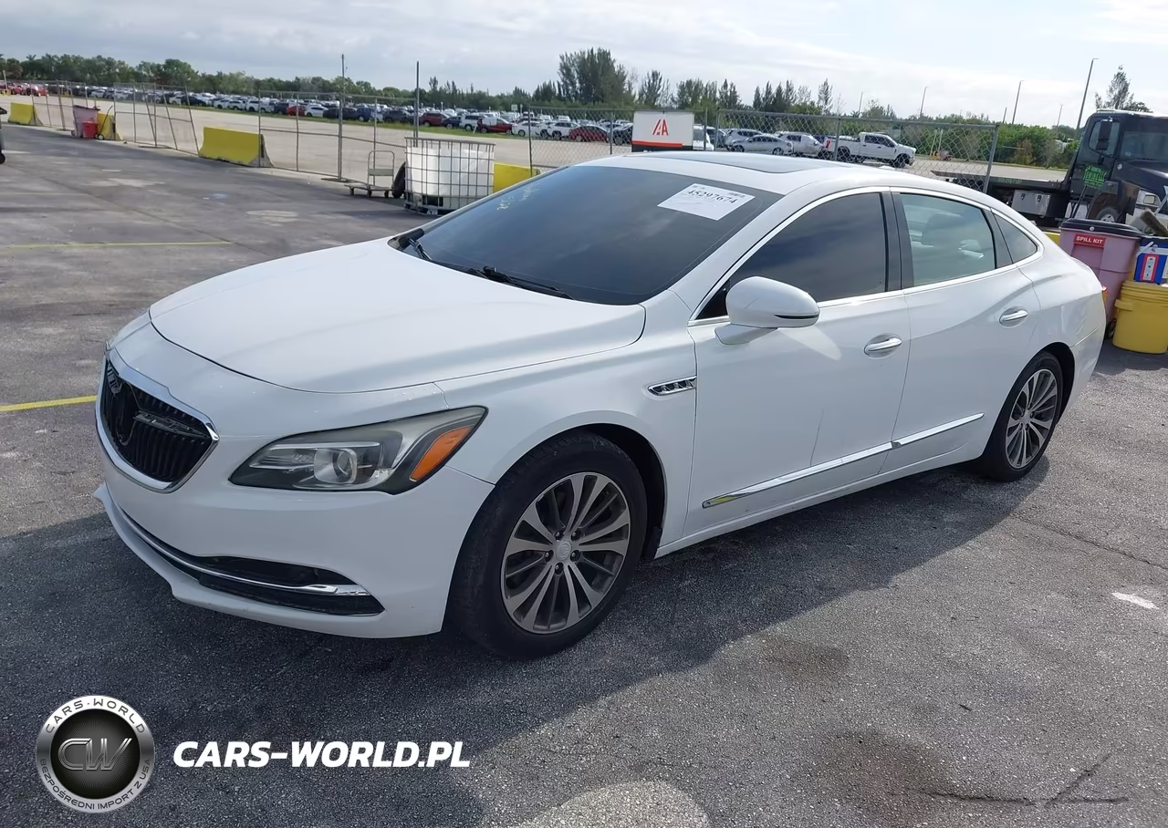 2017 Buick Lacrosse Essence VIN:1G4ZP5SS8HU181928 - 2