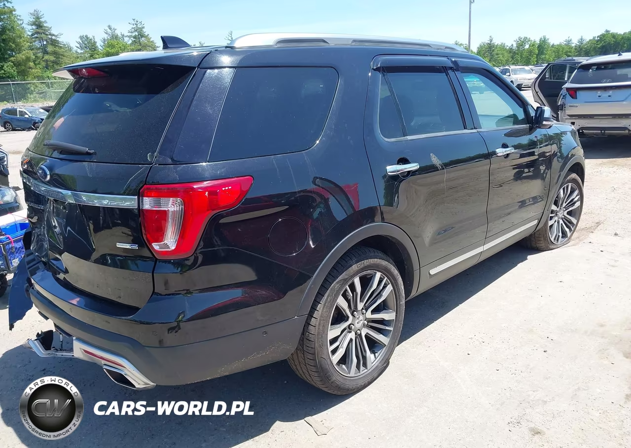 2016 Ford Explorer Platinum VIN:1FM5K8HT8GGC37555 - 4