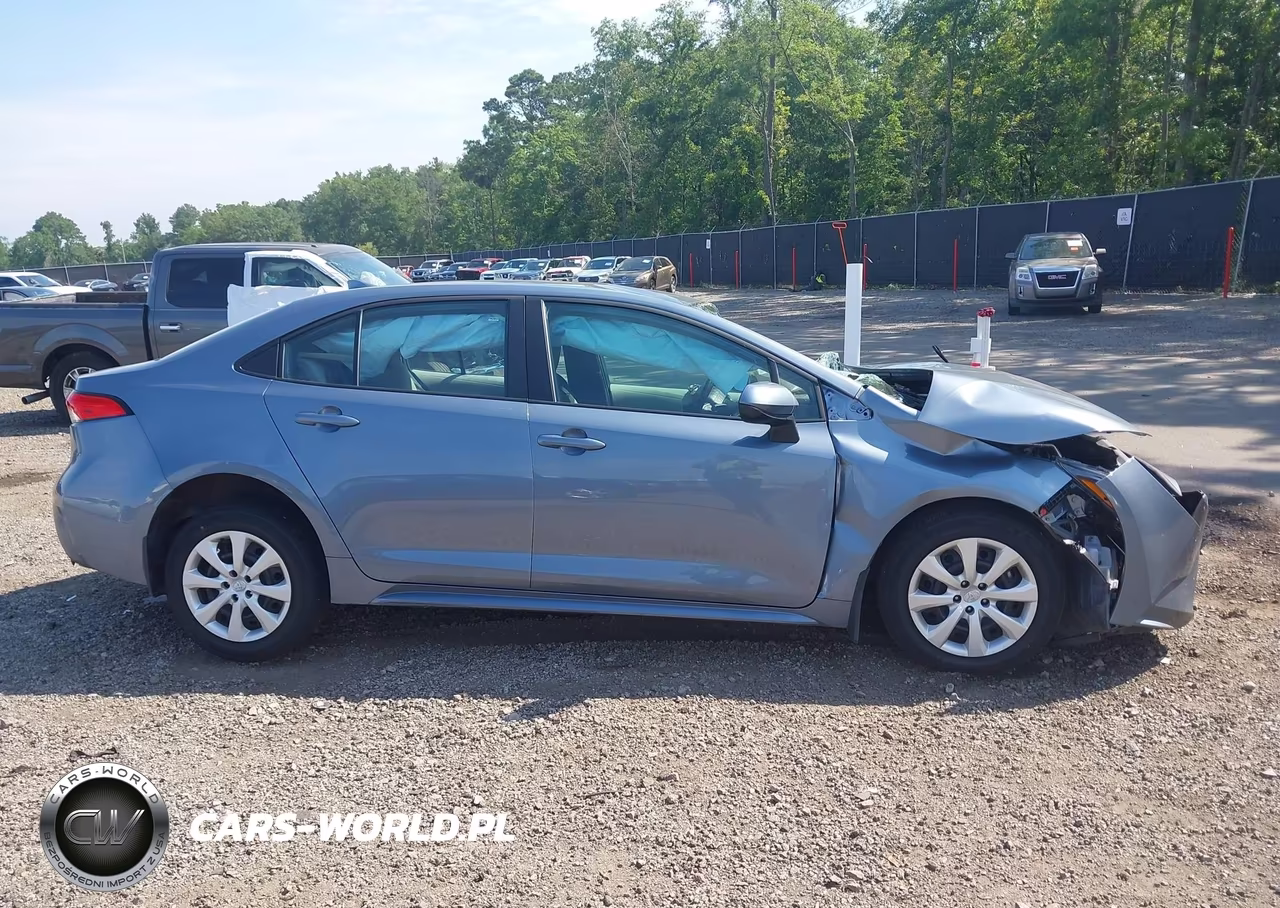 2025 Toyota Corolla Le VIN:5YFB4MDE9SP232132 - 14