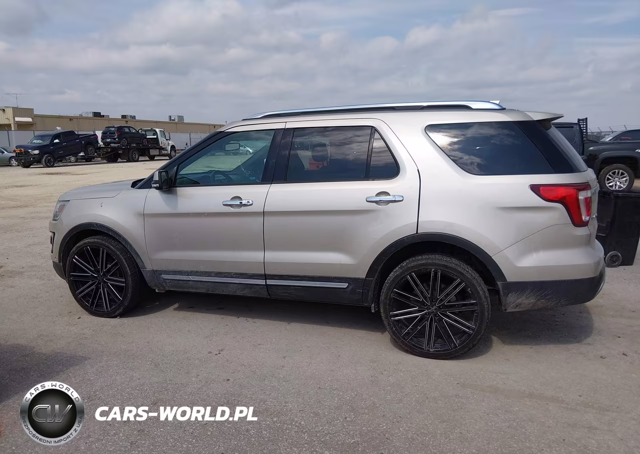 2017 Ford Explorer Limited VIN:1FM5K8F89HGB63000 - 14