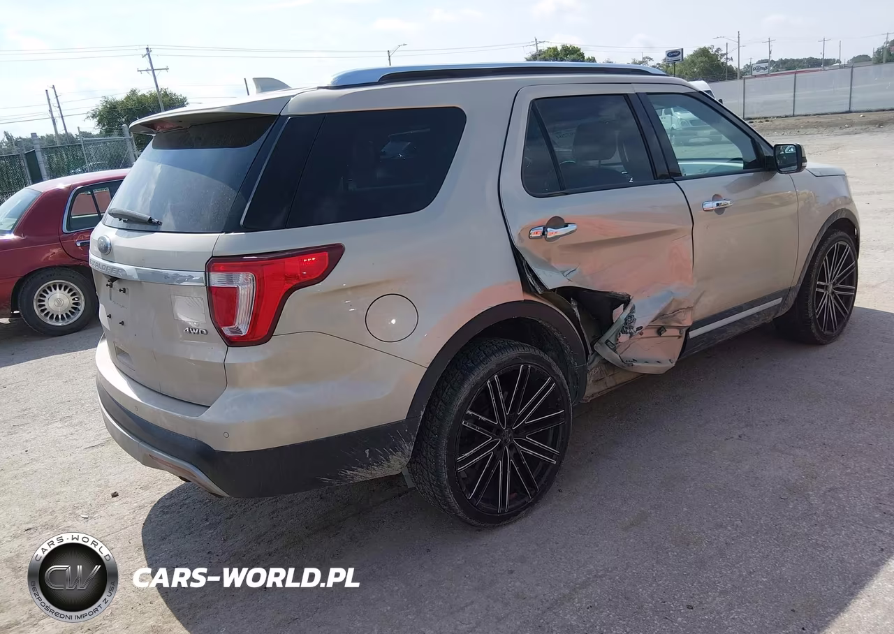 2017 Ford Explorer Limited VIN:1FM5K8F89HGB63000 - 4