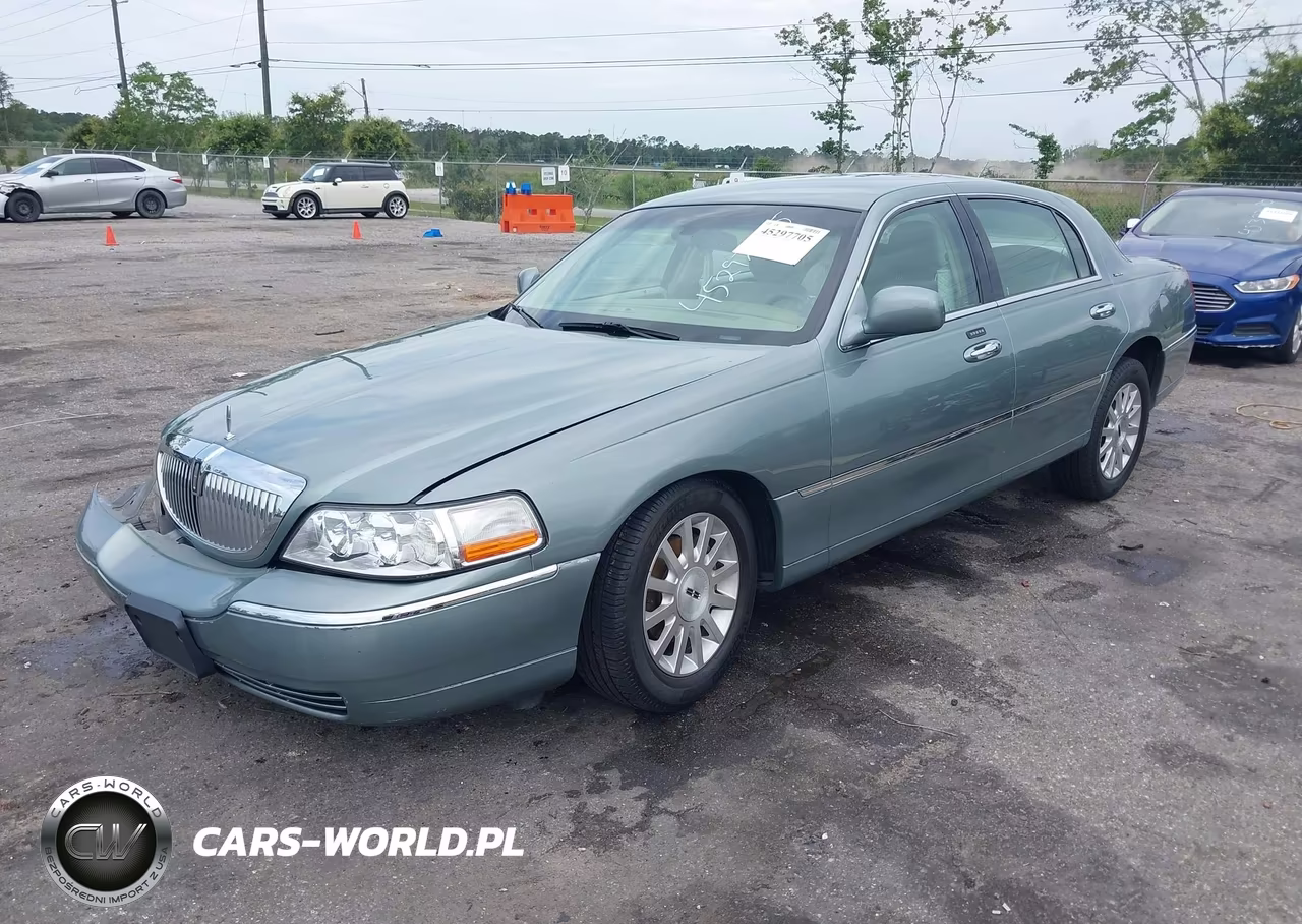 2006 Lincoln Town Car Signature VIN:1LNHM81V86Y645601 - 2