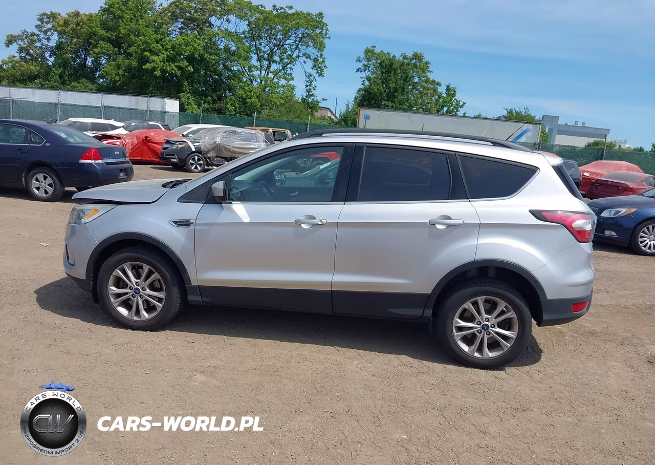 2017 Ford Escape Se VIN:1FMCU9GD7HUB27617 - 14