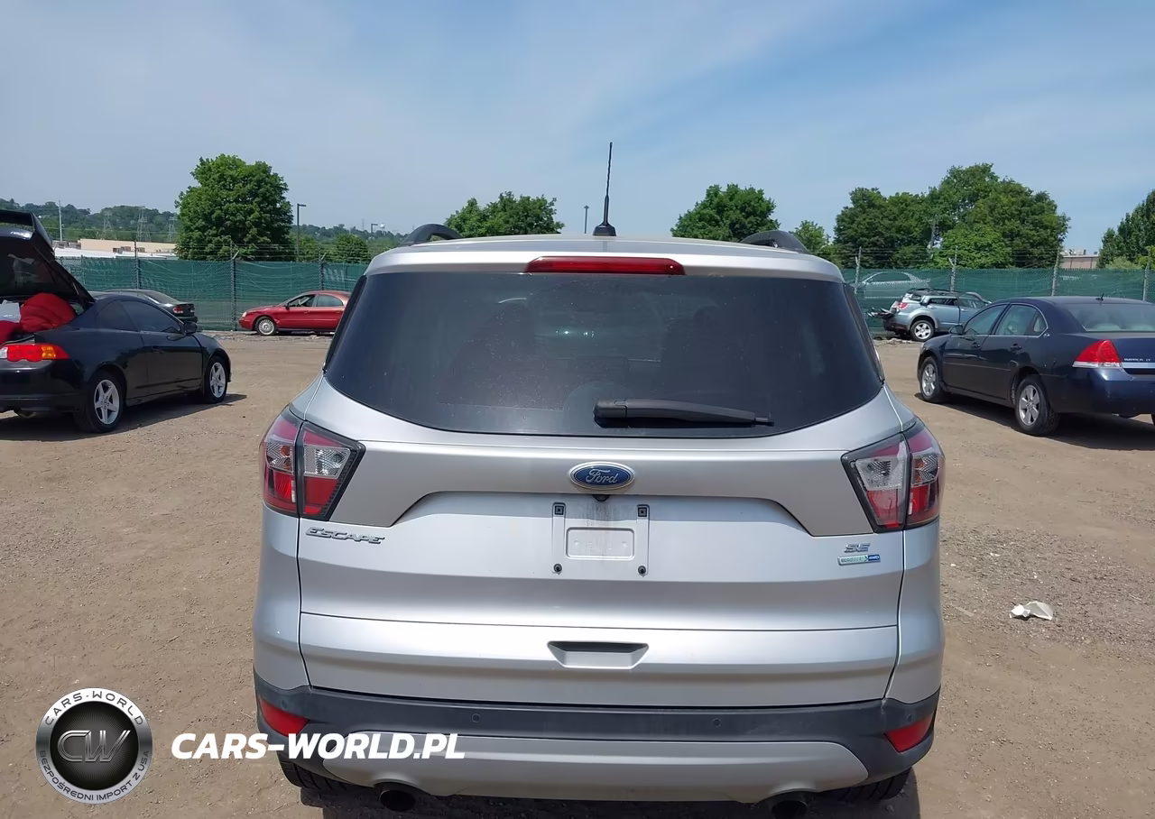 2017 Ford Escape Se VIN:1FMCU9GD7HUB27617 - 16