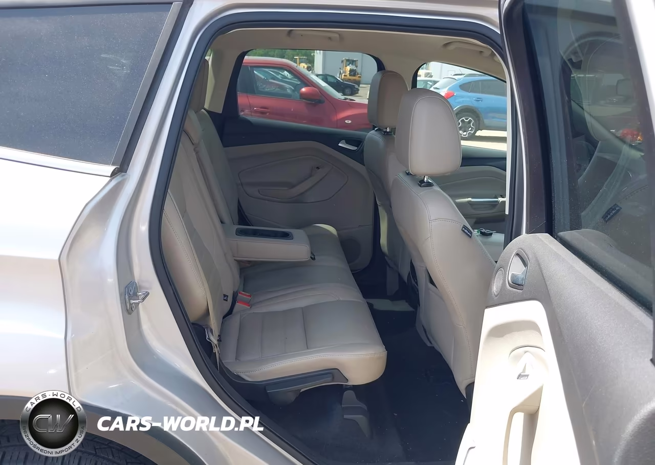 2017 Ford Escape Se VIN:1FMCU9GD7HUB27617 - 8