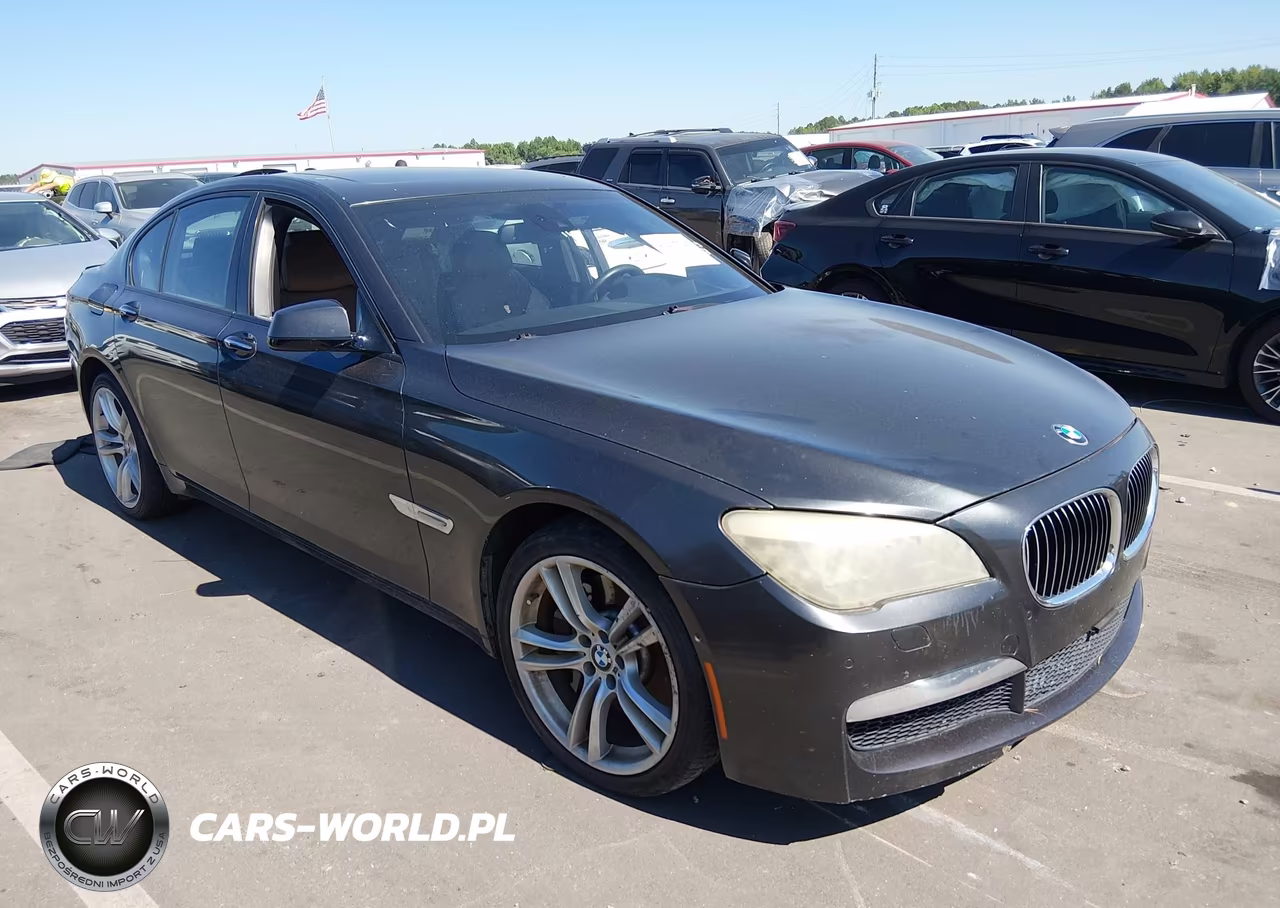 2010 BMW 750I