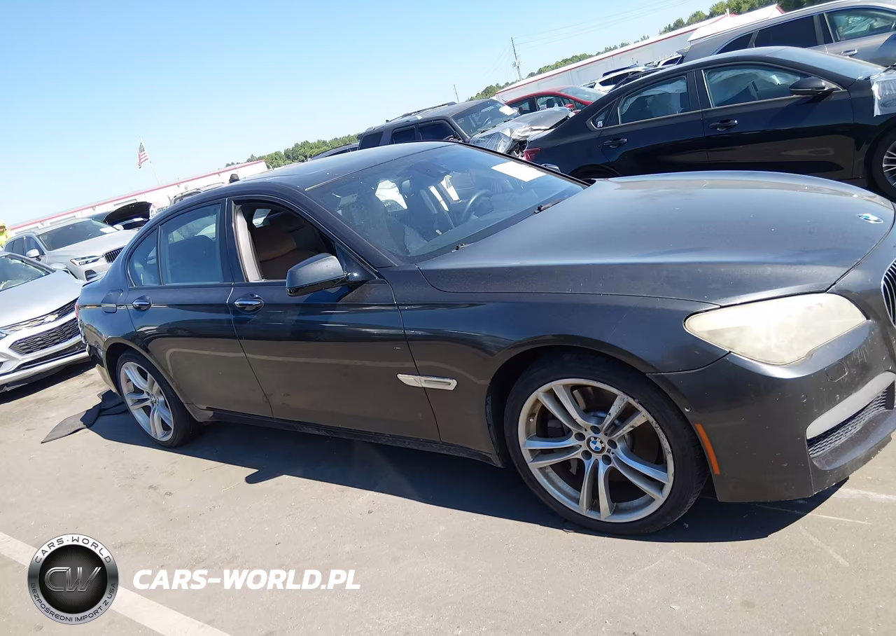 2010 BMW 750I VIN:WBAKA8C51ACY35677 - 13