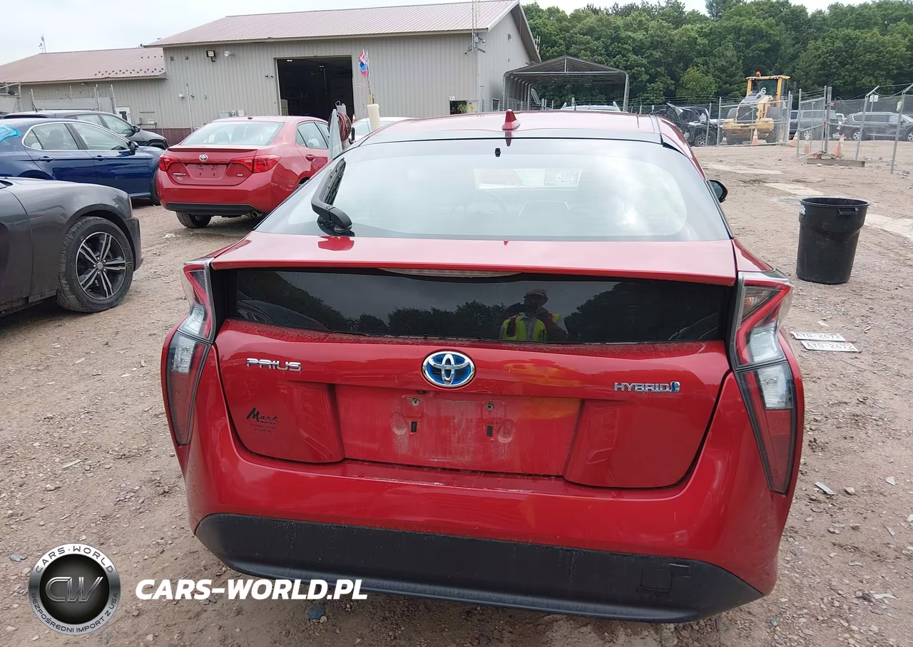2016 Toyota Prius Four VIN:JTDKARFU0G3523466 - 15