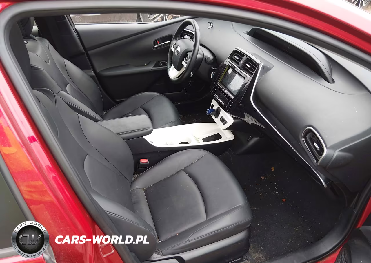 2016 Toyota Prius Four VIN:JTDKARFU0G3523466 - 5