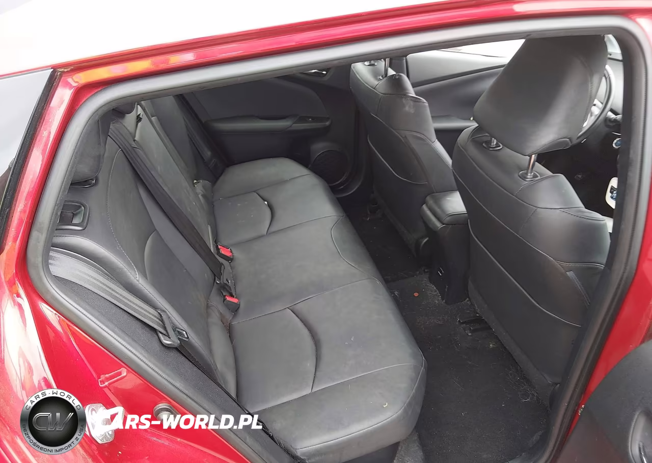 2016 Toyota Prius Four VIN:JTDKARFU0G3523466 - 8
