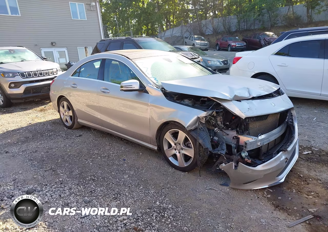 2017 Mercedes-Benz Cla 250 4Matic – zdjęcie 1 z 16