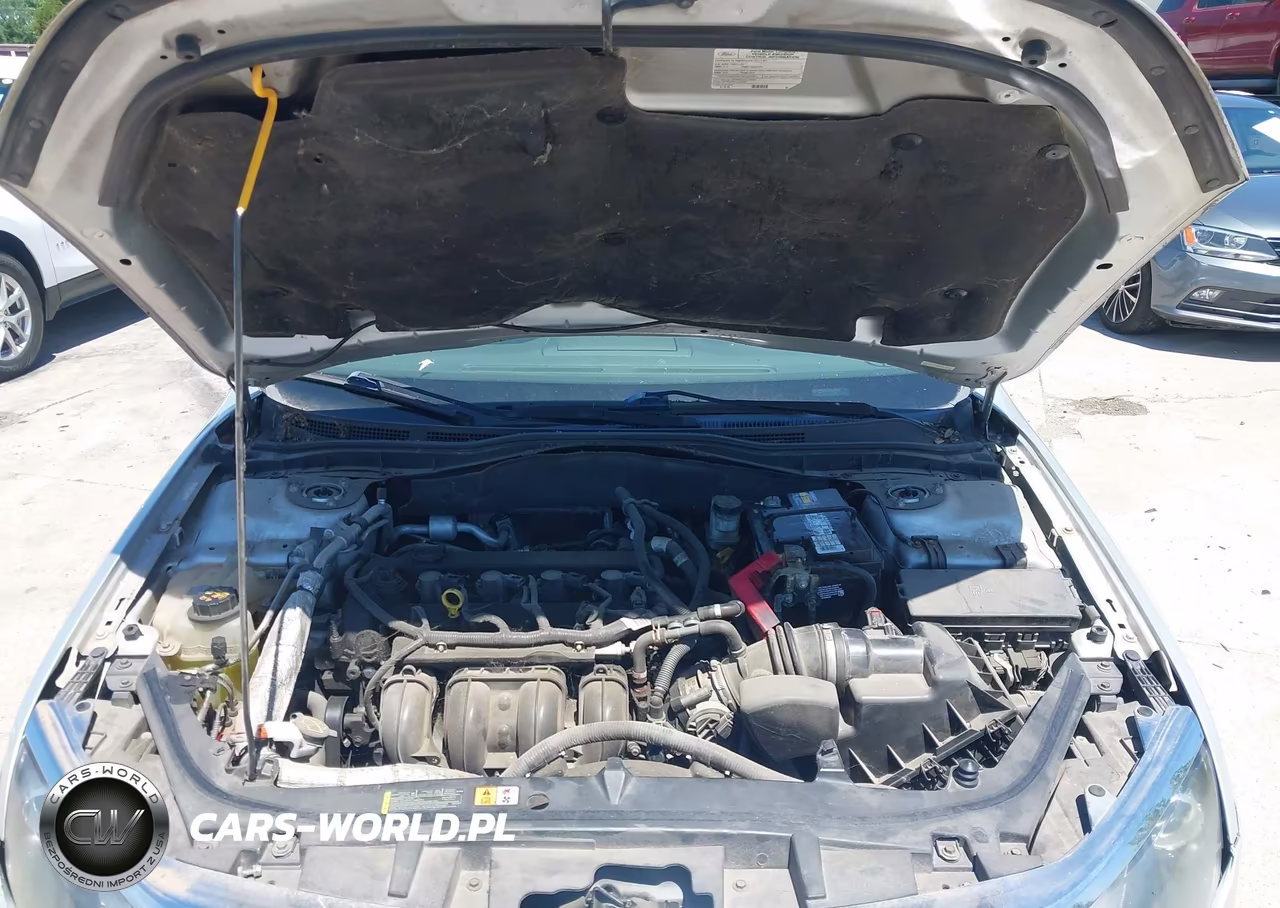 2011 Ford Fusion S VIN:3FAHP0GA0BR346961 - 10
