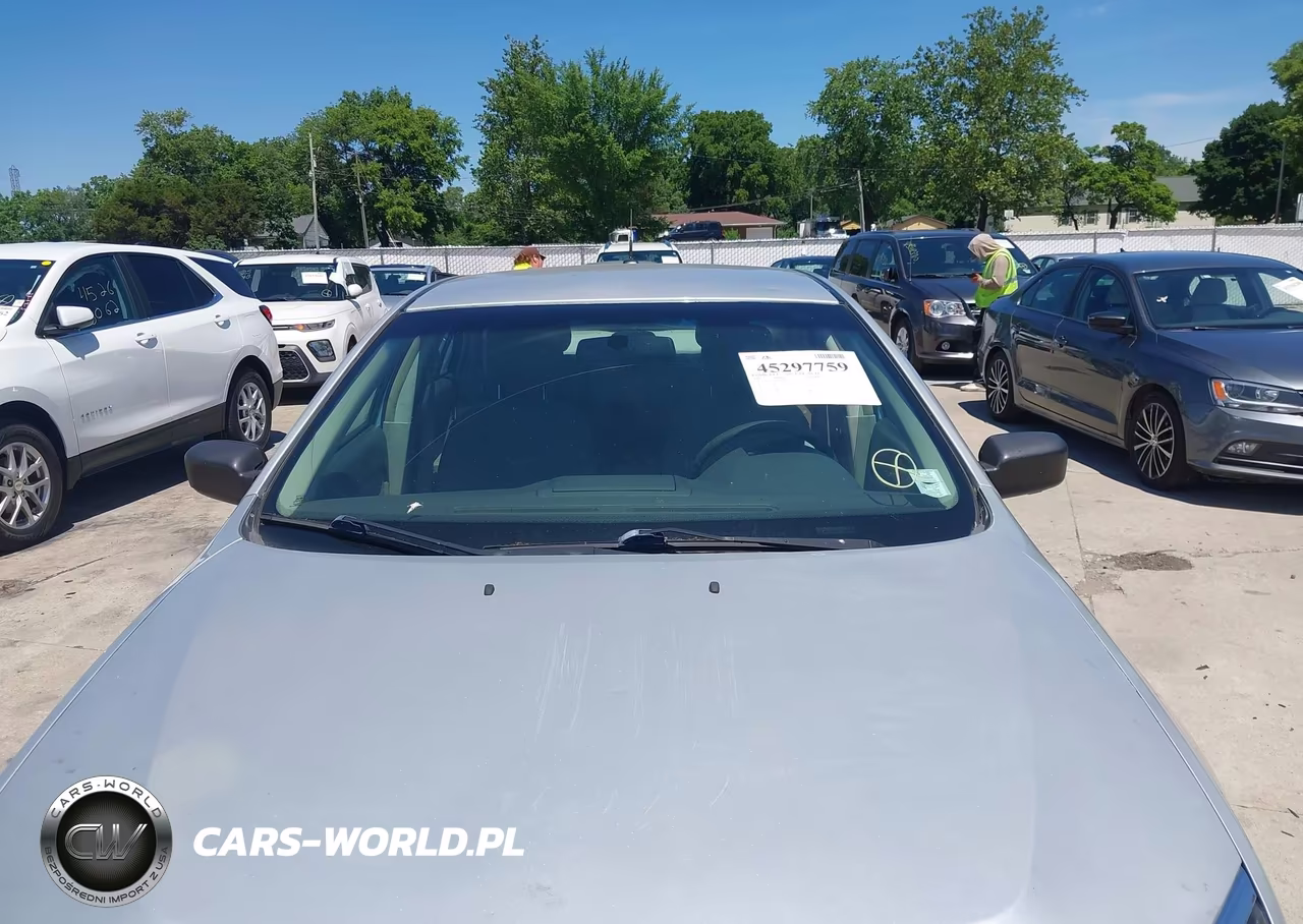 2011 Ford Fusion S VIN:3FAHP0GA0BR346961 - 12