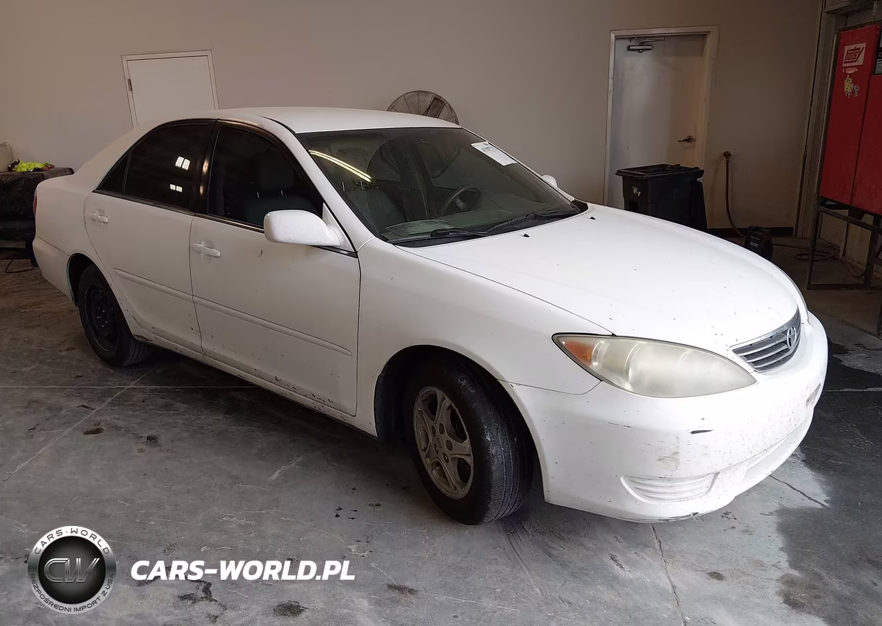 2006 Toyota Camry Le – zdjęcie 1 z 13