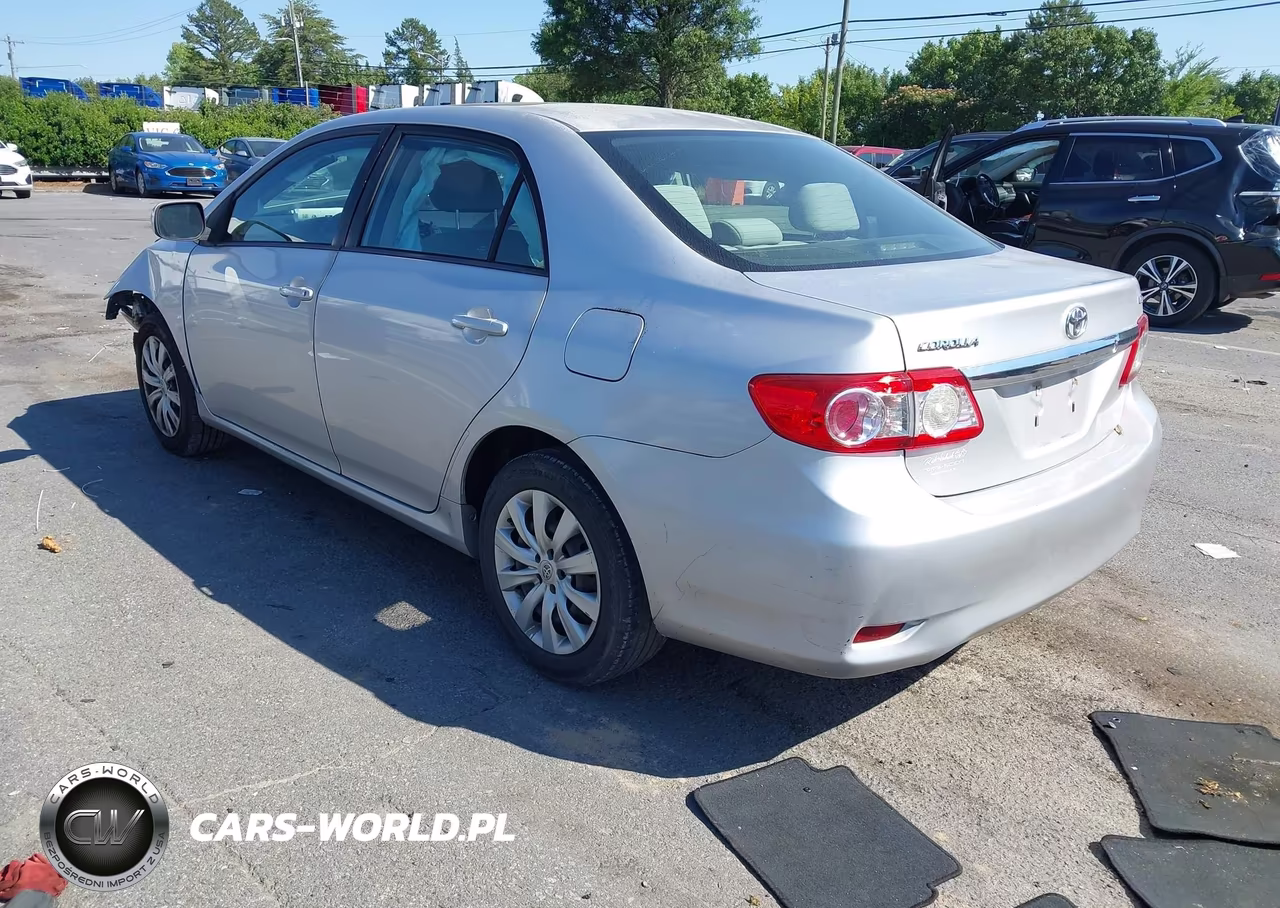 2012 Toyota Corolla Le VIN:2T1BU4EE2CC837240 - 3
