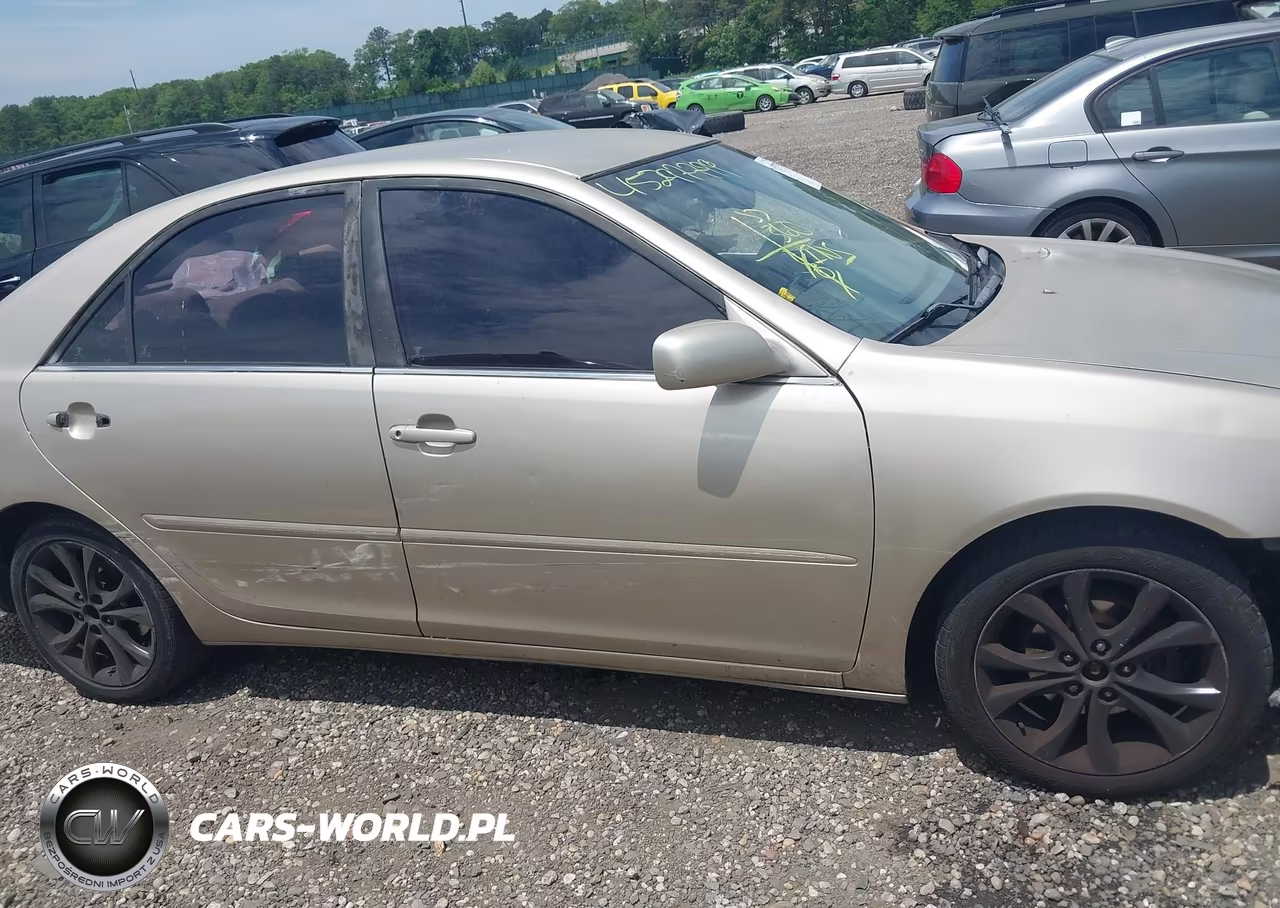 2003 Toyota Camry Xle VIN:4T1BE32K33U146508 - 13