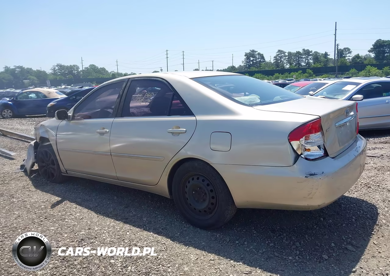 2003 Toyota Camry Xle VIN:4T1BE32K33U146508 - 14