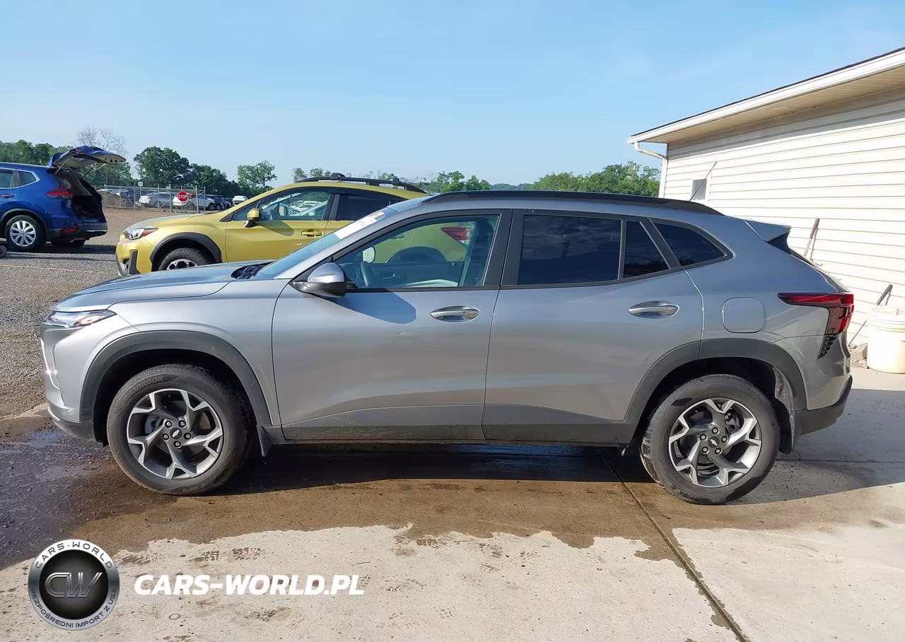 2025 Chevrolet Trax Fwd Lt VIN:KL77LHEP4SC318826 - 14