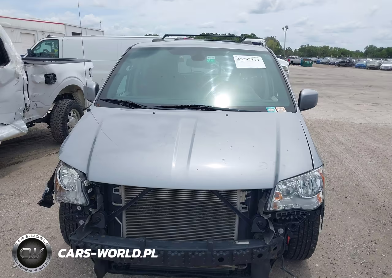 2019 Dodge Grand Caravan Sxt VIN:2C4RDGCG8KR691350 - 13