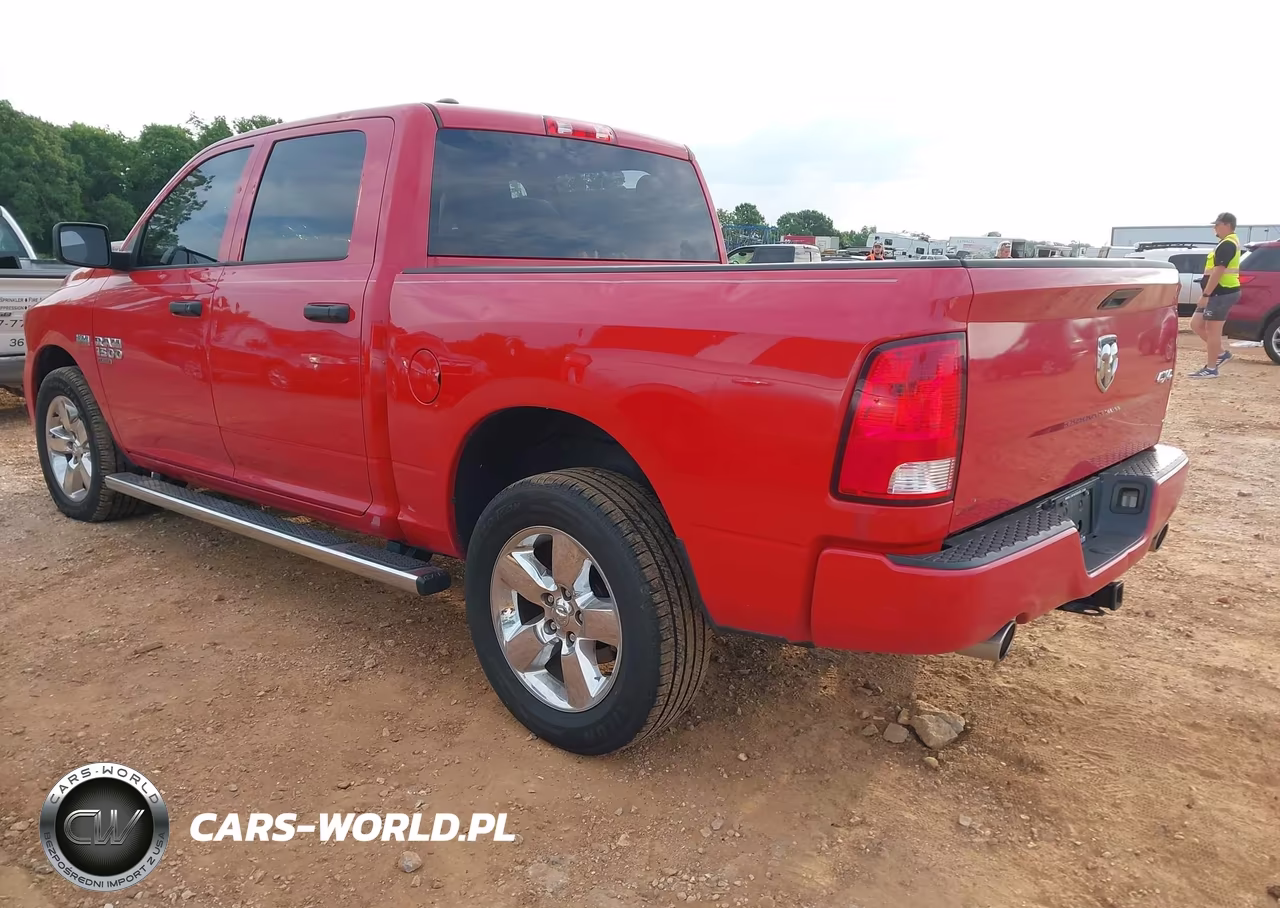 2019 Ram 1500 Classic Express 4X4 5'7 Box VIN:1C6RR7KT0KS502101 - 3