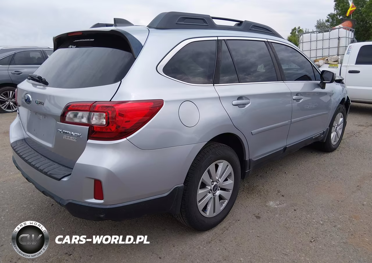2017 Subaru Outback 2.5I Premium VIN:4S4BSAHC9H3343886 - 4
