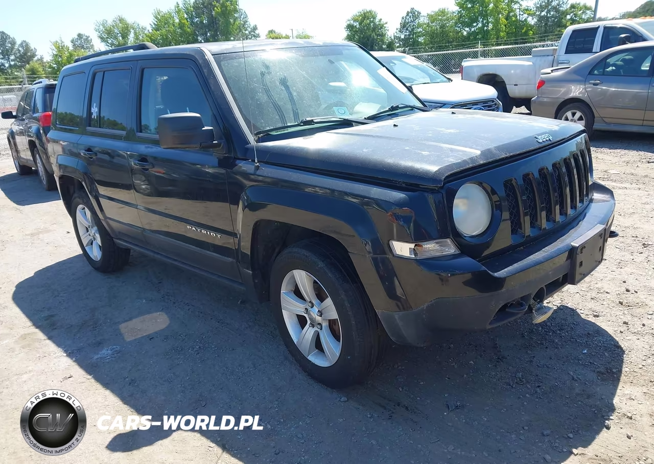 2014 Jeep Patriot Latitude – zdjęcie 1 z 11