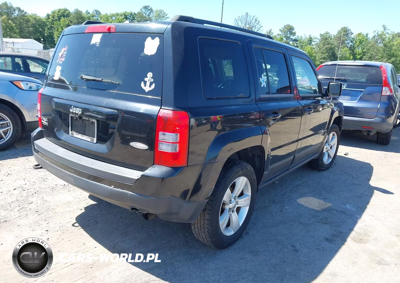 2014 Jeep Patriot Latitude VIN:1C4NJRFB5ED588347 - 4
