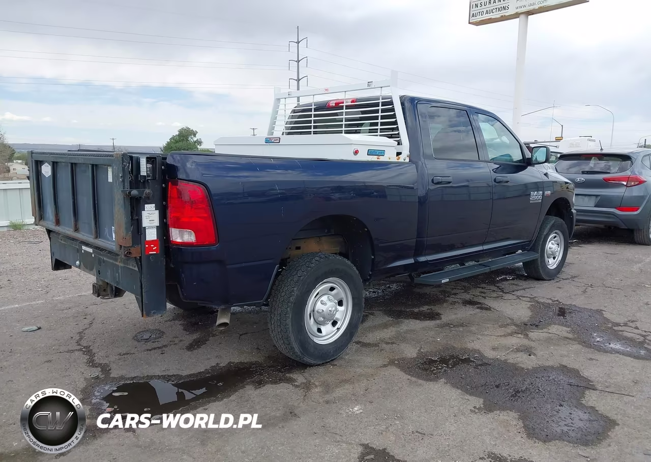 2014 Ram 2500 Tradesman VIN:3C6TR5CT3EG260652 - 4