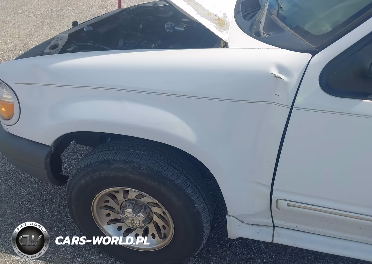 2000 Ford Explorer Xls VIN:1FMZU62X1YZB53806 - 6