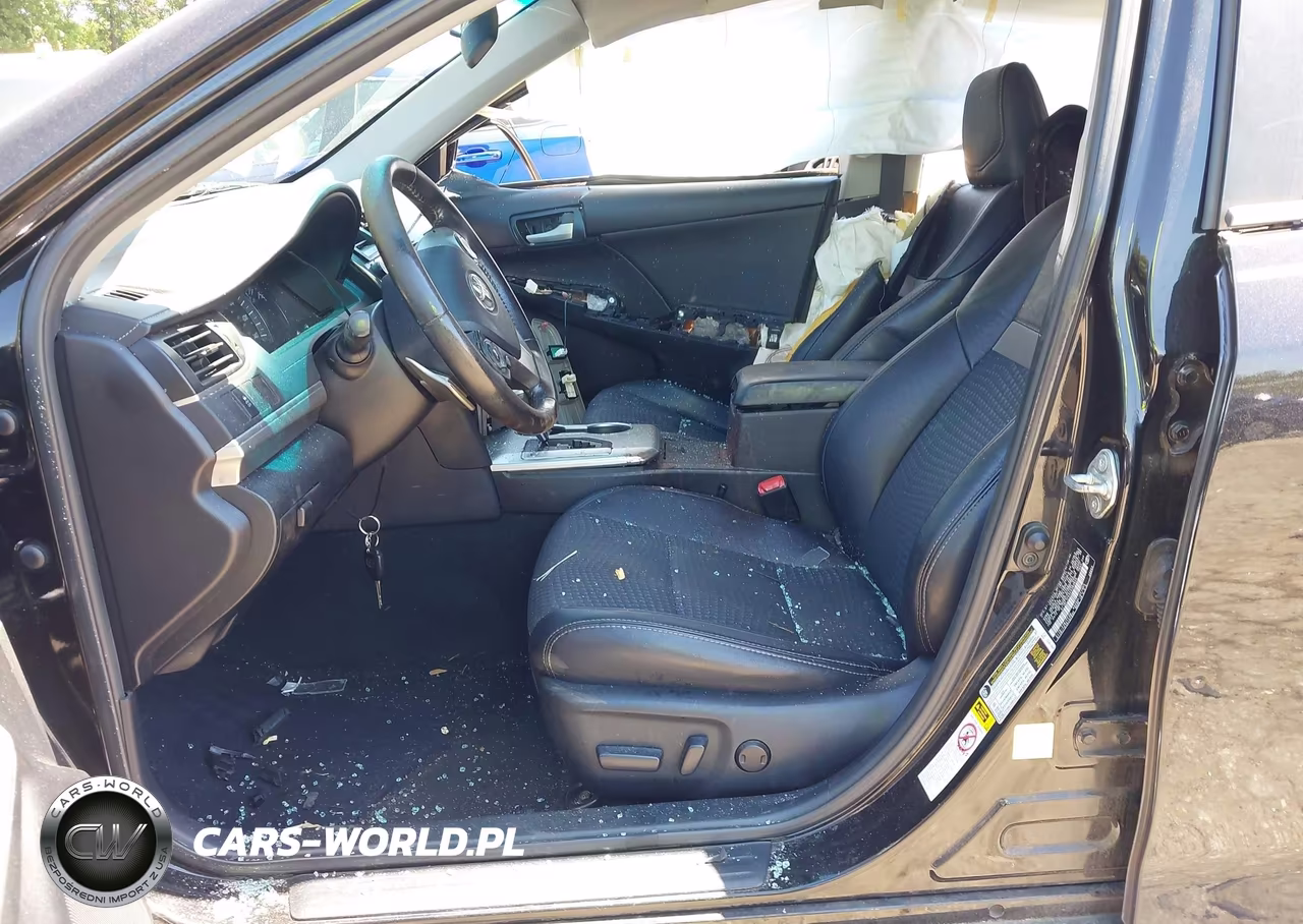 2014 Toyota Camry Se VIN:4T1BF1FKXEU383625 - 5