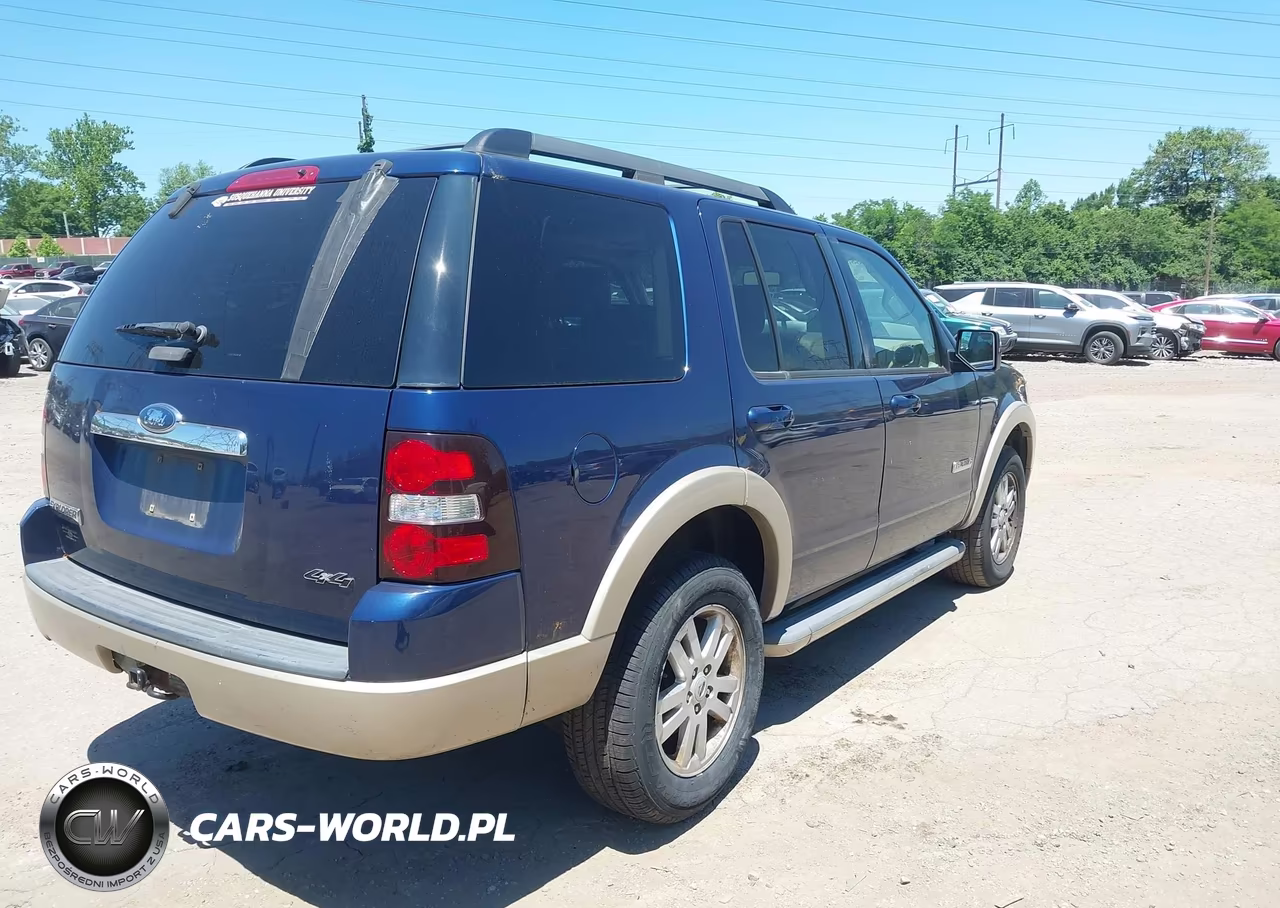 2008 Ford Explorer Eddie Bauer VIN:1FMEU74E28UA66770 - 4