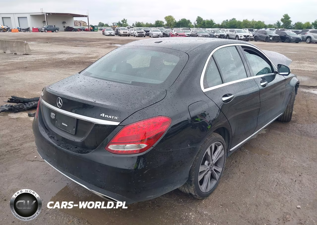 2018 Mercedes-Benz C 300 4Matic VIN:55SWF4KBXJU275438 - 4