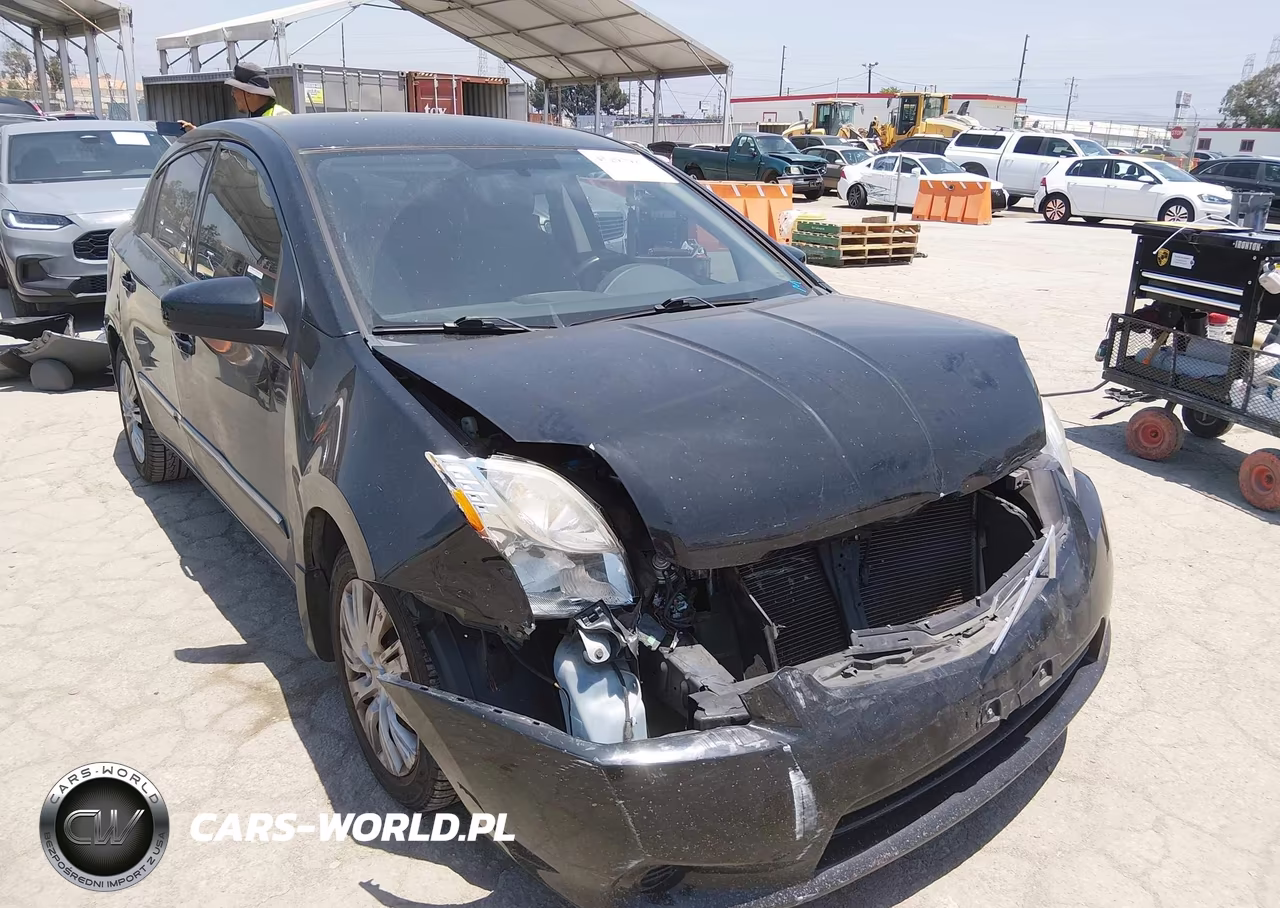 2011 Nissan Sentra 2.0S – zdjęcie 1 z 20