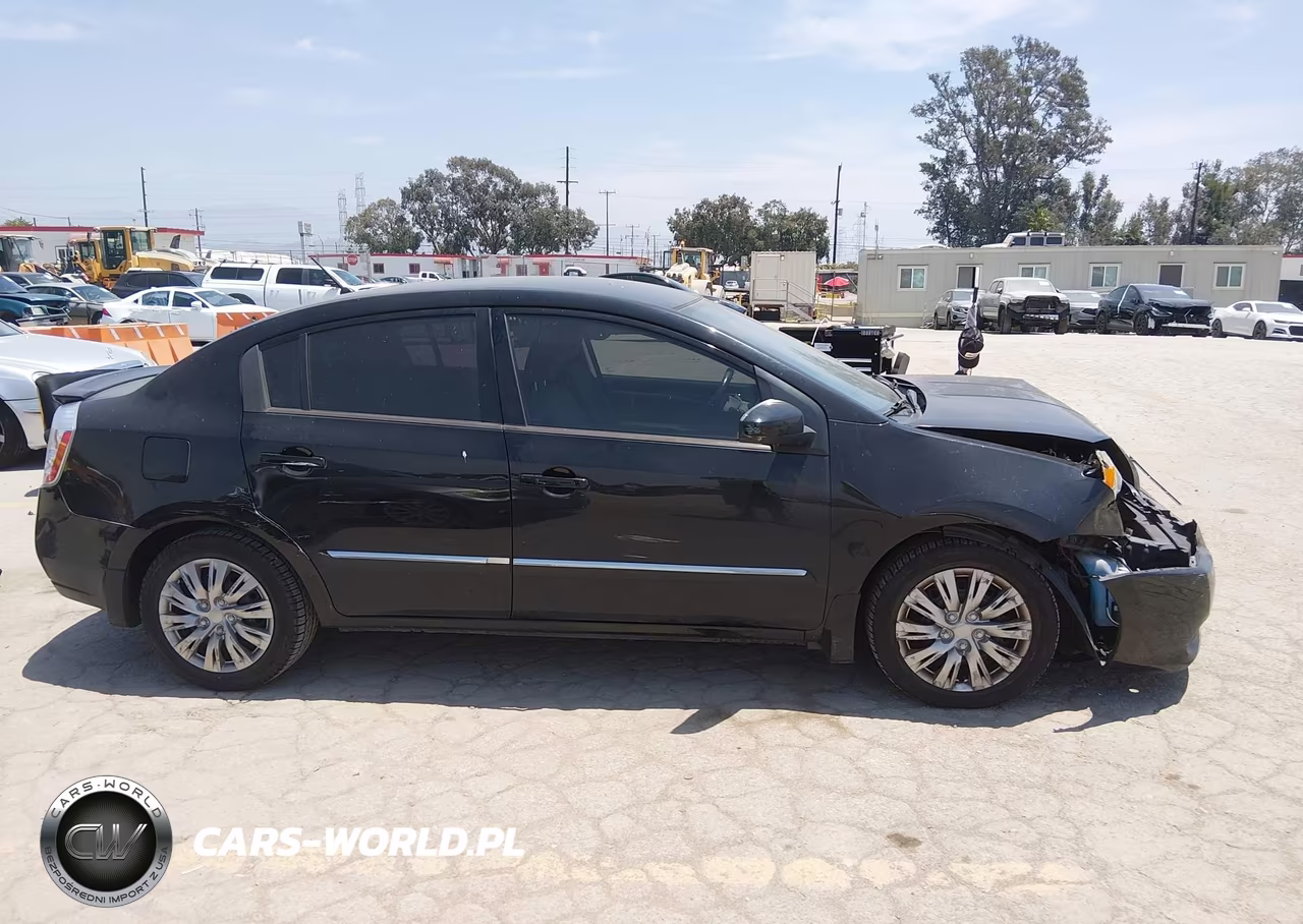 2011 Nissan Sentra 2.0S VIN:3N1AB6AP9BL698940 - 17