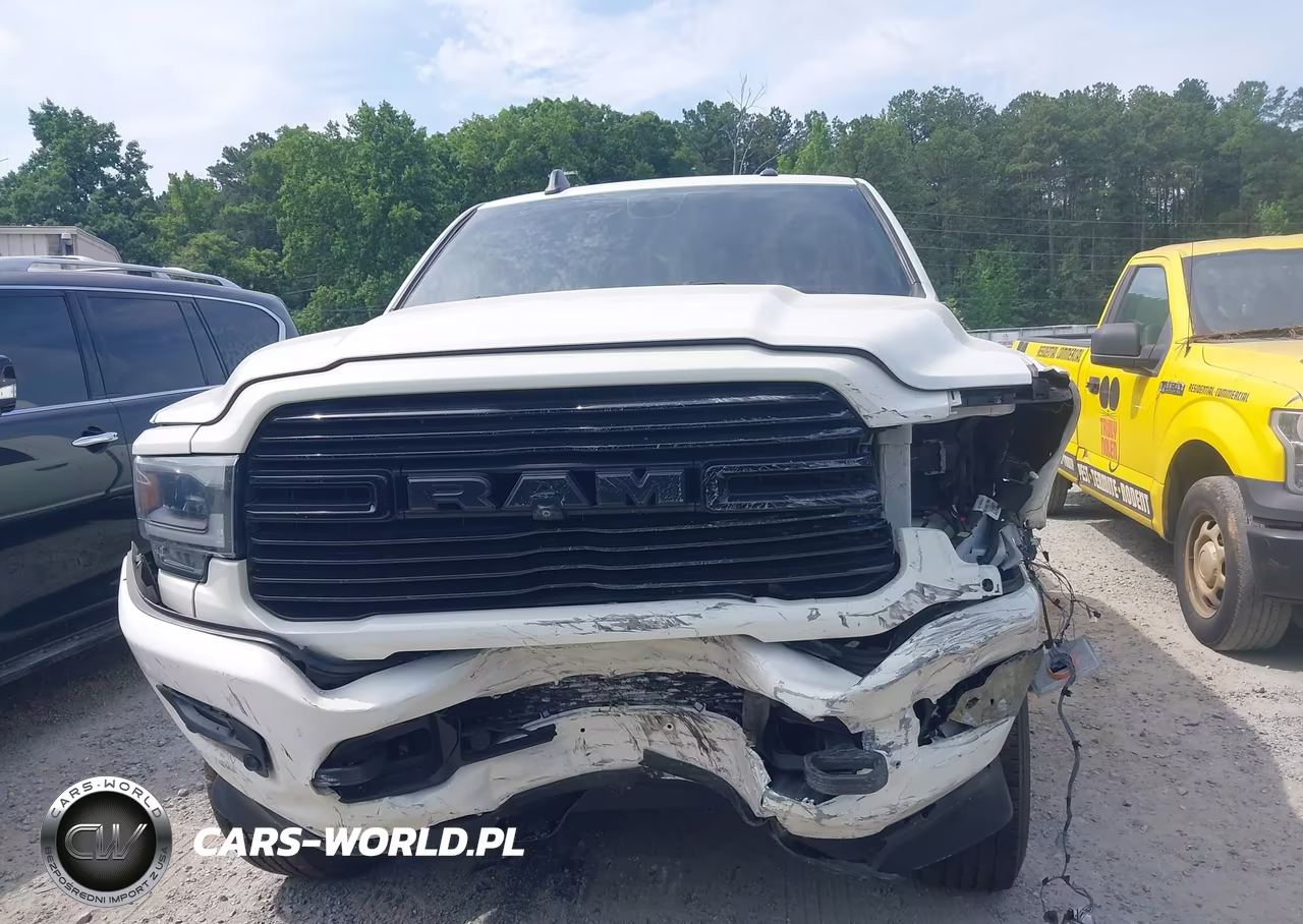 2020 Ram 2500 Laramie 4X4 6'4 Box VIN:3C6UR5NL5LG174368 - 12
