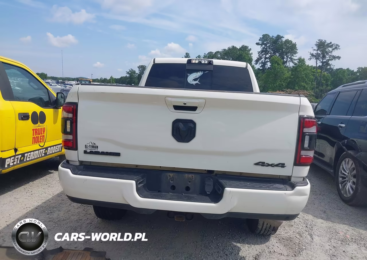 2020 Ram 2500 Laramie 4X4 6'4 Box VIN:3C6UR5NL5LG174368 - 16