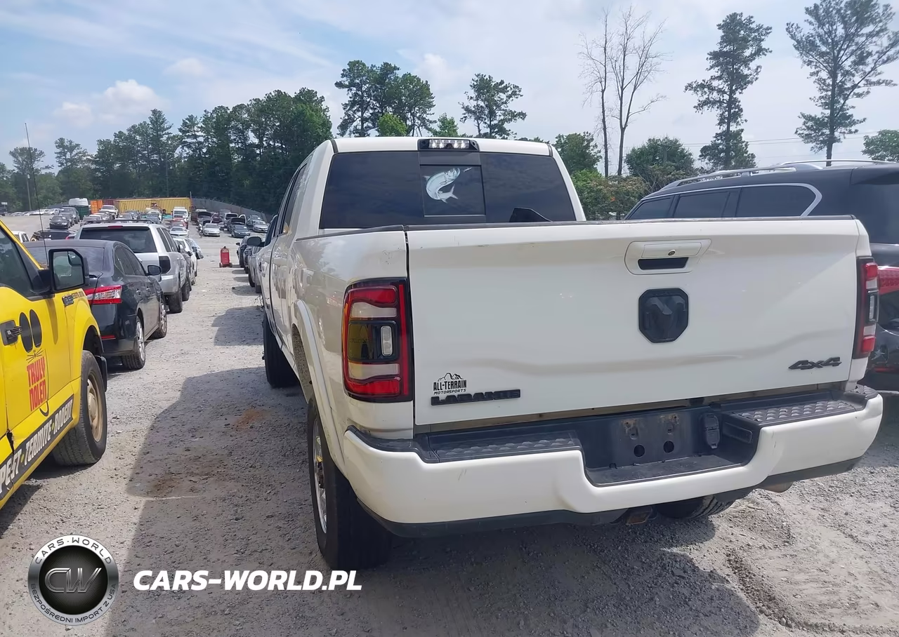 2020 Ram 2500 Laramie 4X4 6'4 Box VIN:3C6UR5NL5LG174368 - 3