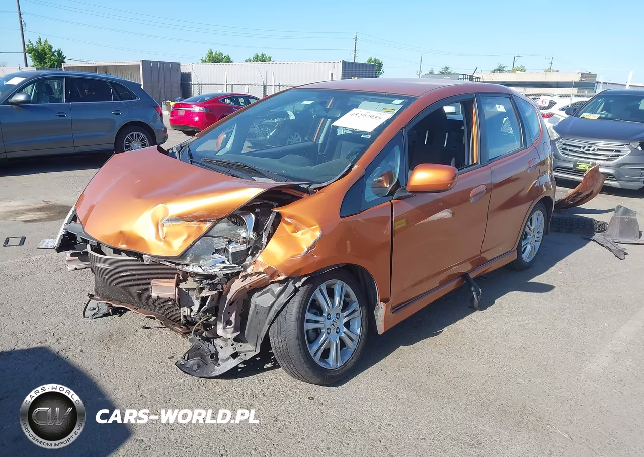 2011 Honda Fit Sport VIN:JHMGE8H50BC004421 - 2